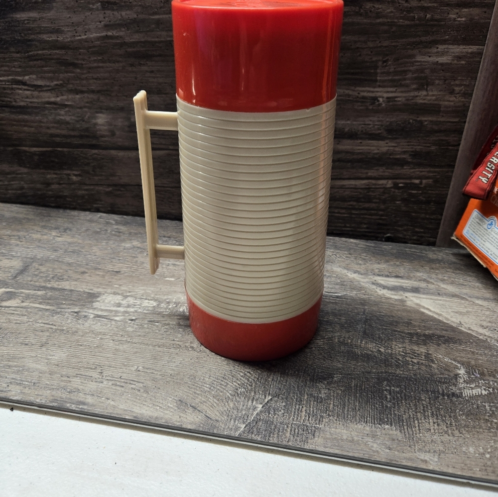Aladdin HY-LO No 210 Cup No 42 Stopper 10oz Vintage Red And‎ White RETRO 1970's